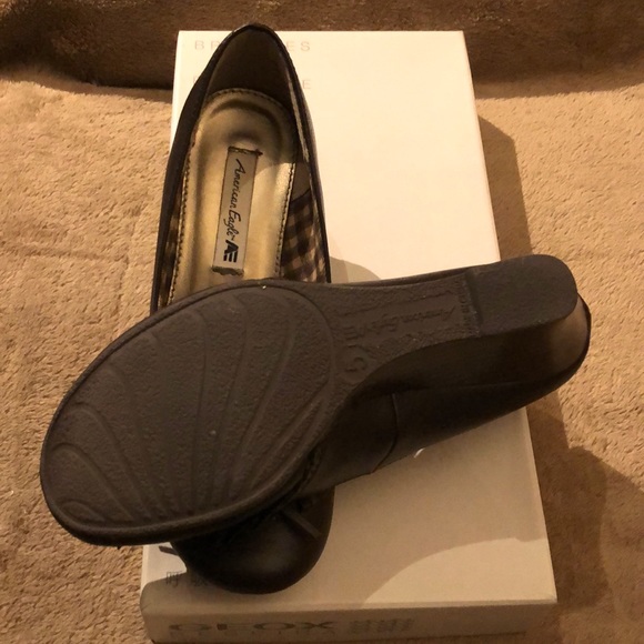 American Eagle Wedge Heels (US 5) - Picture 4 of 4